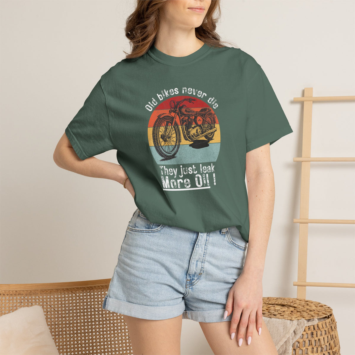 Non UK Sales Motorbike t-shirt (Old bikes never die, They just leak more oil)  W/B