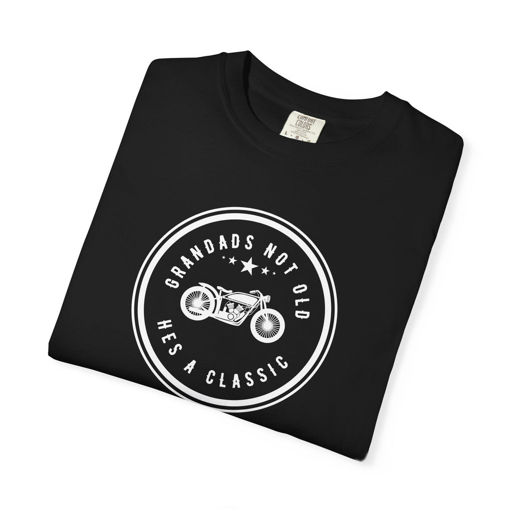 Non UK Sales Motorbike t-shirt  (Grandads not old, Hes a classic) W/B