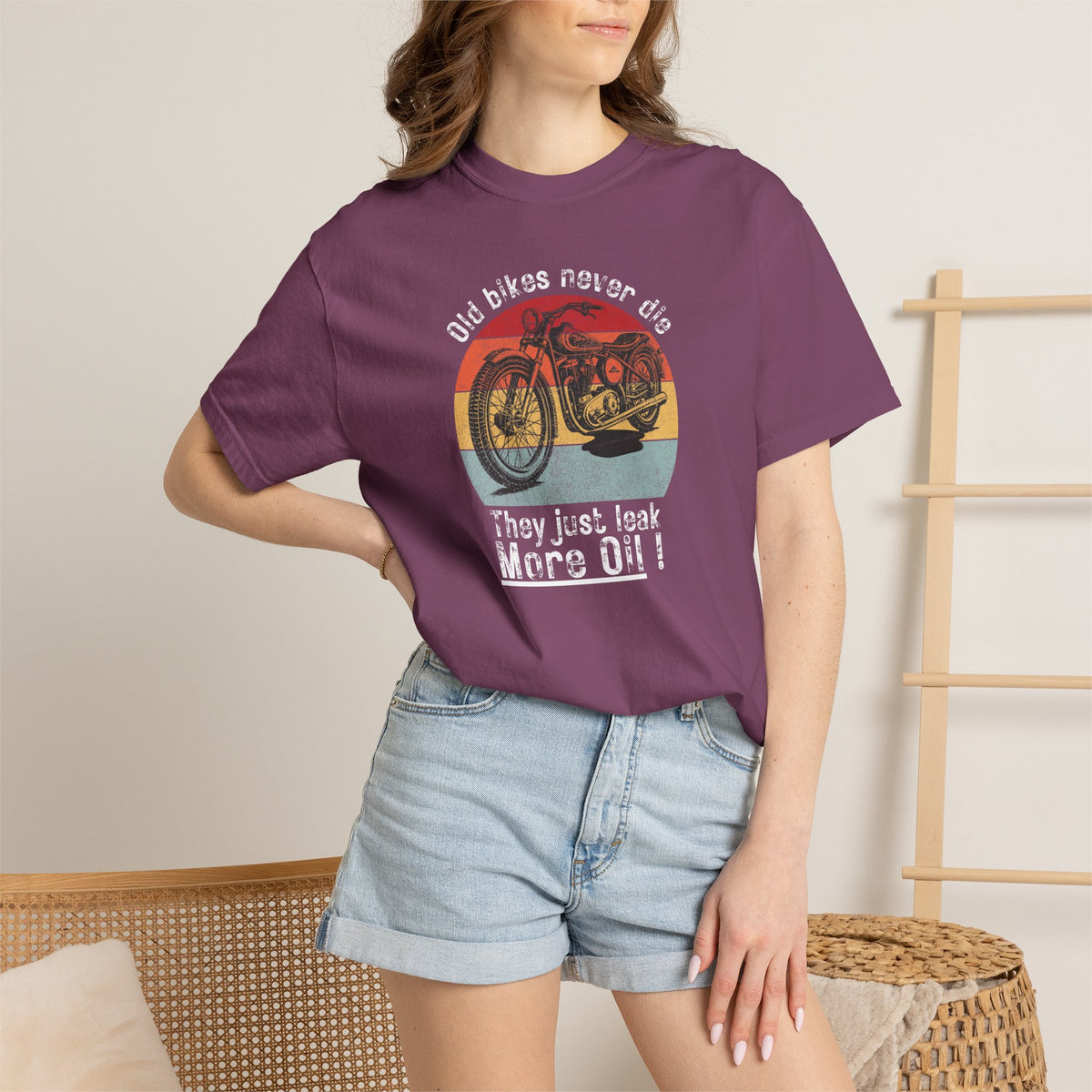 Non UK Sales Motorbike t-shirt (Old bikes never die, They just leak more oil)  W/B