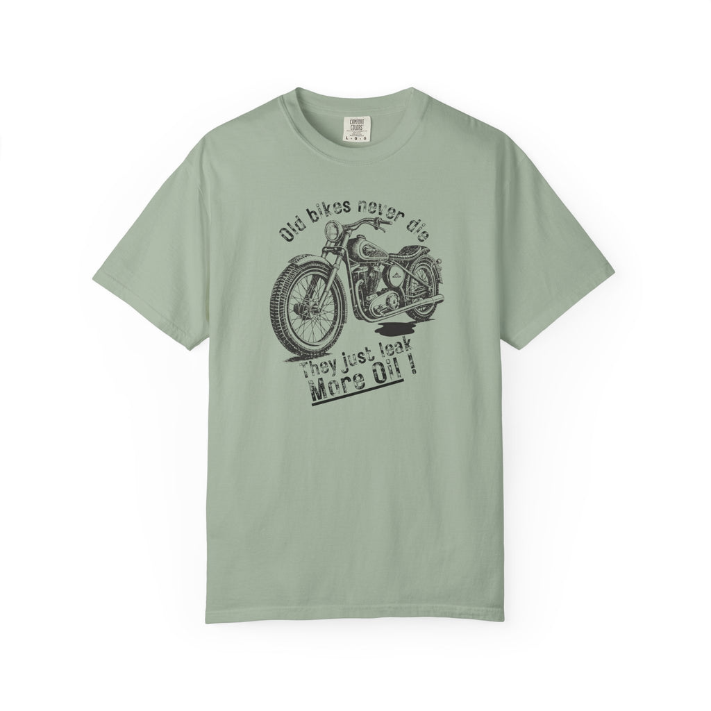 Non UK Sales Motorbike t-shirt (Old bikes never die, They just leak more oil)  B/W