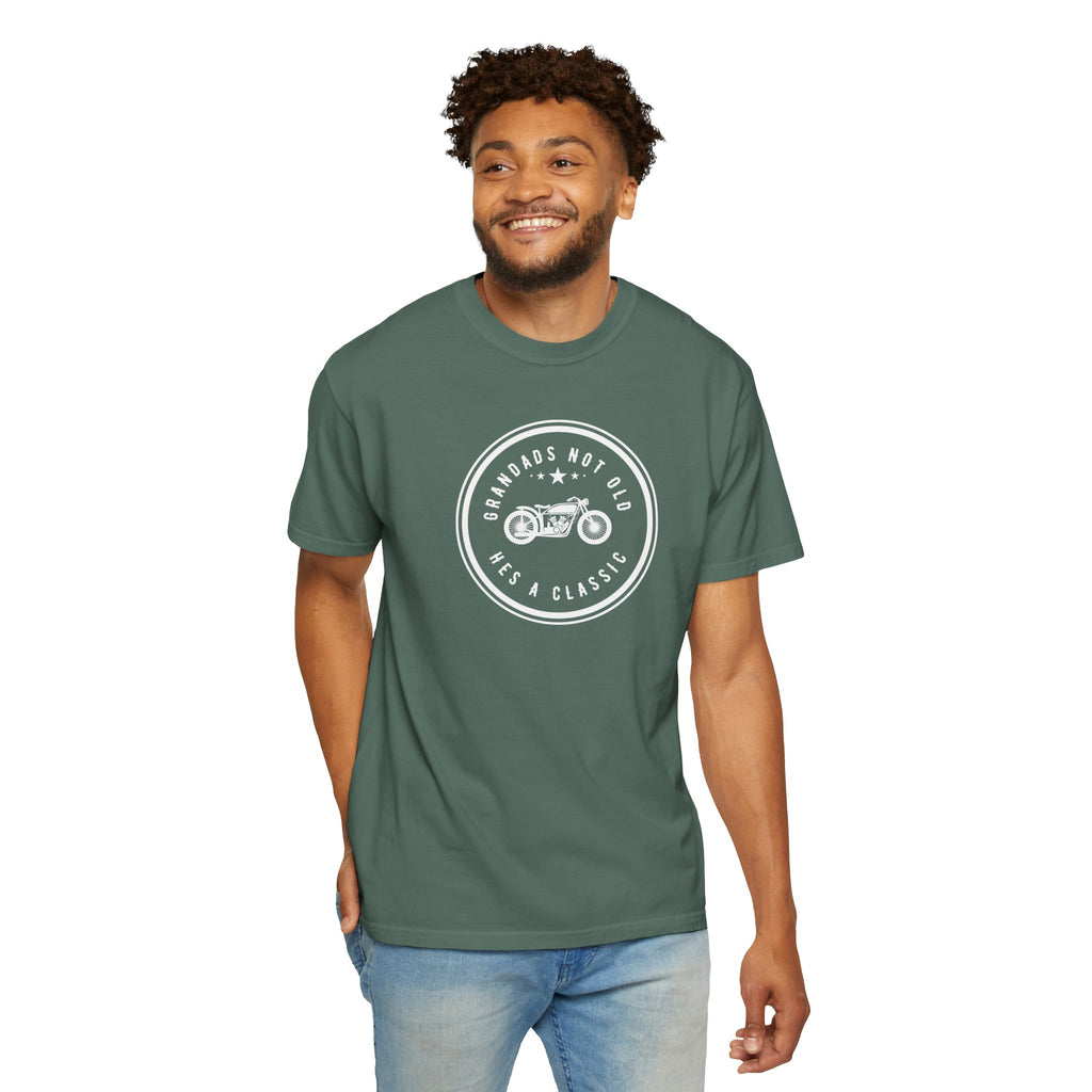 Non UK Sales Motorbike t-shirt  (Grandads not old, Hes a classic) W/B